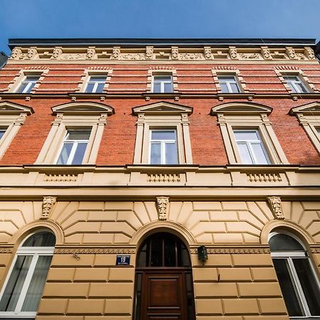 Attractive Apartment Oldtown Near Thetrain Station Cracovie Extérieur photo