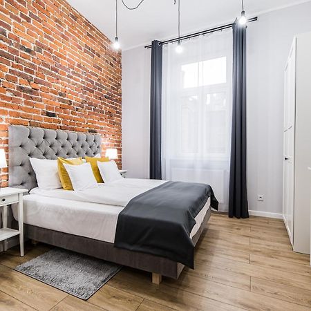 Attractive Apartment Oldtown Near Thetrain Station Cracovie Extérieur photo