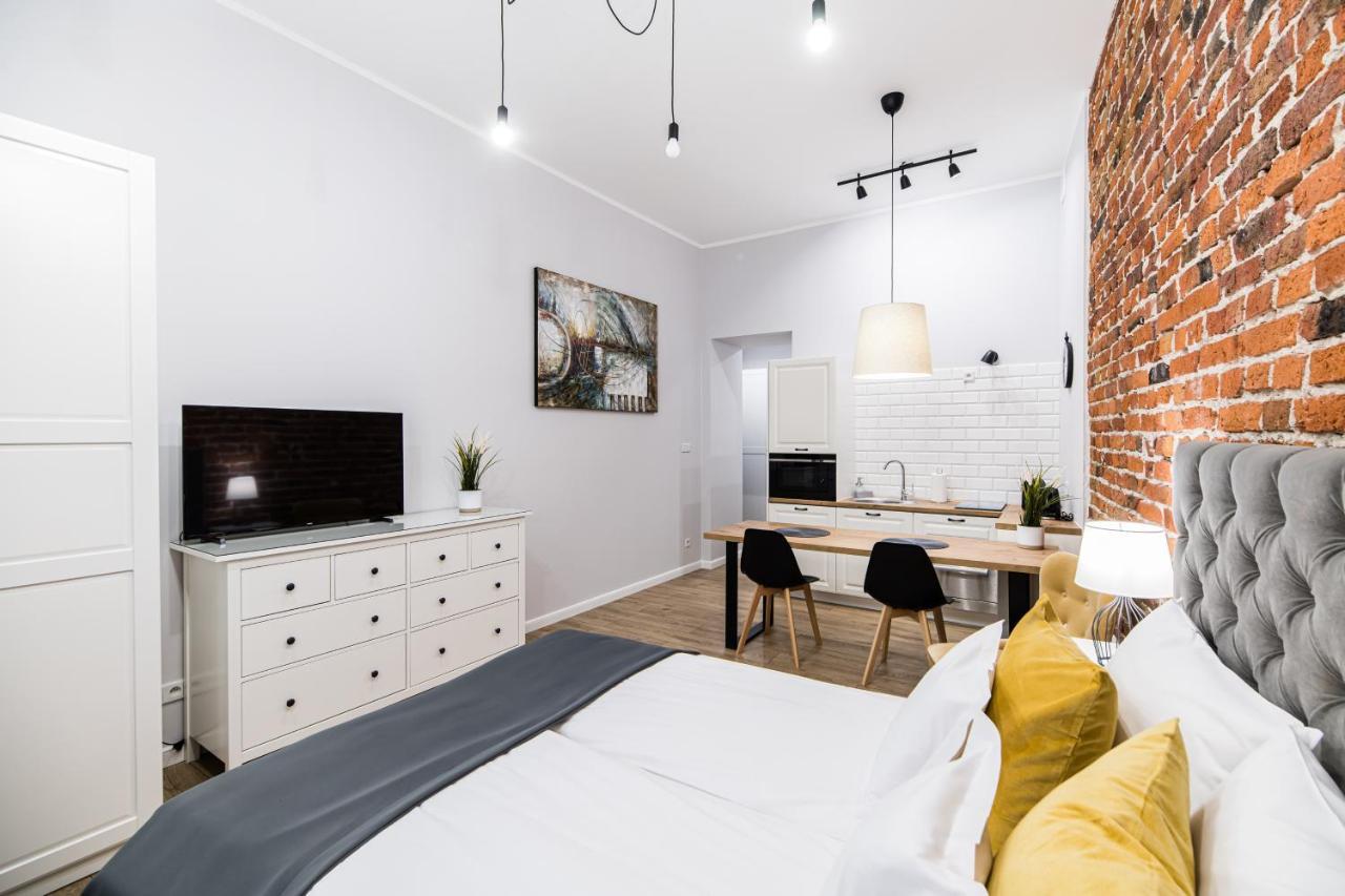 Attractive Apartment Oldtown Near Thetrain Station Cracovie Extérieur photo