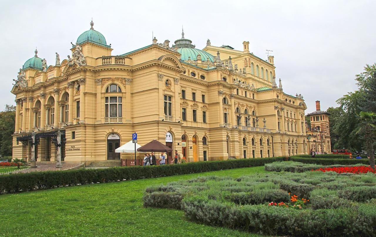 Attractive Apartment Oldtown Near Thetrain Station Cracovie Extérieur photo